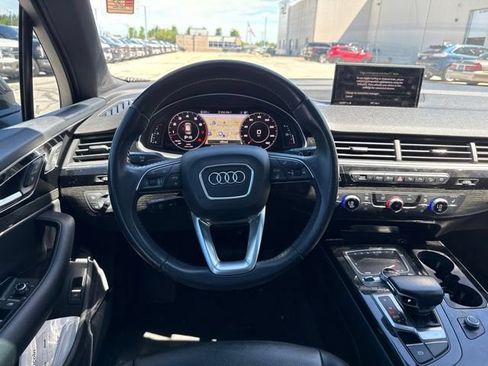Used 2019 Audi Q7 3.0T Premium Plus w/ Premium Plus Package AWD/4WD image 20