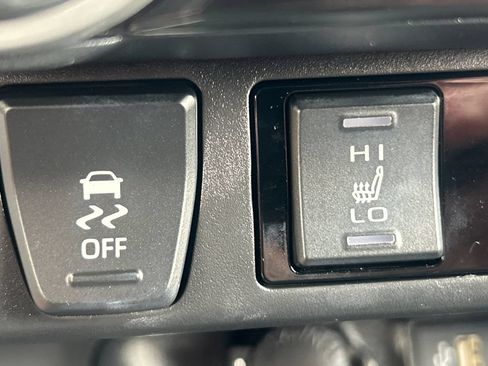 Certified 2023 Toyota RAV4 XLE w/ Convenience Package AWD/4WD image 31