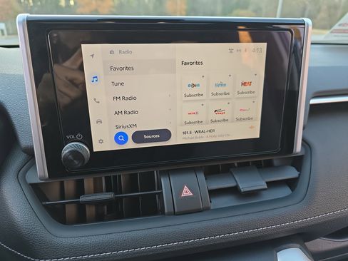 Certified 2024 Toyota RAV4 XLE image 21