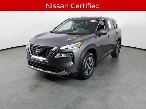 Certified 2023 Nissan Rogue SV image 2