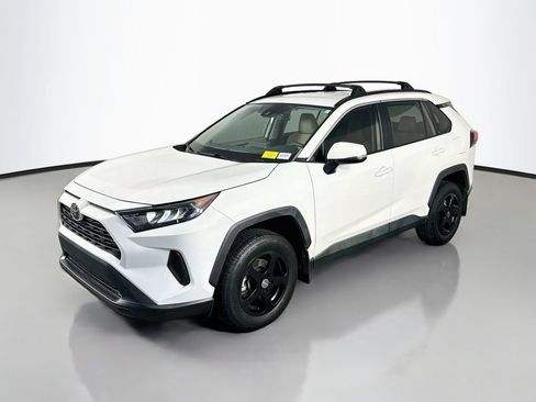 Used 2020 Toyota RAV4 LE w/ All Weather Liner Package FWD image 3