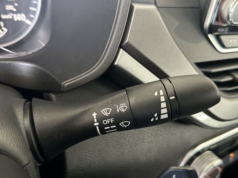 Used 2024 Nissan Altima 2.5 SR image 22