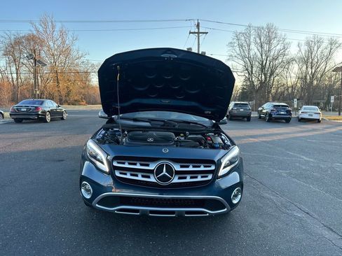 Used 2019 Mercedes-Benz GLA 250 4MATIC image 32