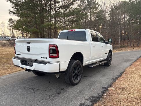 Used 2024 RAM 2500 Big Horn w/ Night Edition image 12