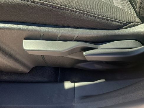 New 2026 Chevrolet Equinox LT image 20