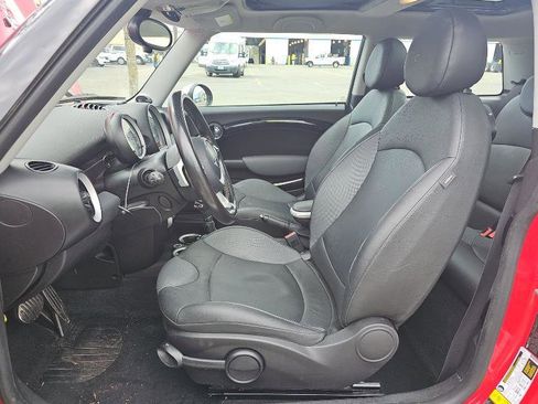 Used 2010 MINI Cooper S w/ Premium Pkg image 7