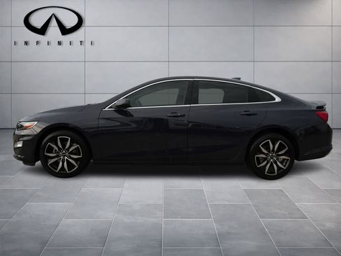Used 2025 Chevrolet Malibu RS FWD image 4