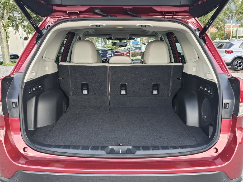 Certified 2023 Subaru Forester Limited AWD/4WD image 9
