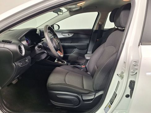 Used 2024 Kia Forte LXS FWD image 11
