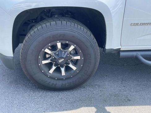 Used 2019 Chevrolet Colorado W/T AWD/4WD image 27
