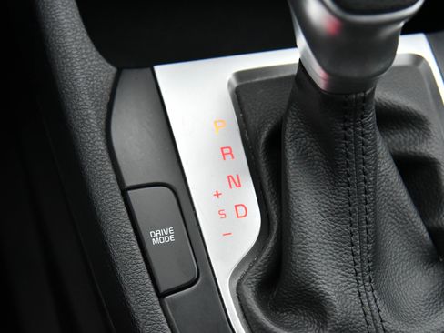 Used 2024 Kia Forte LXS image 22