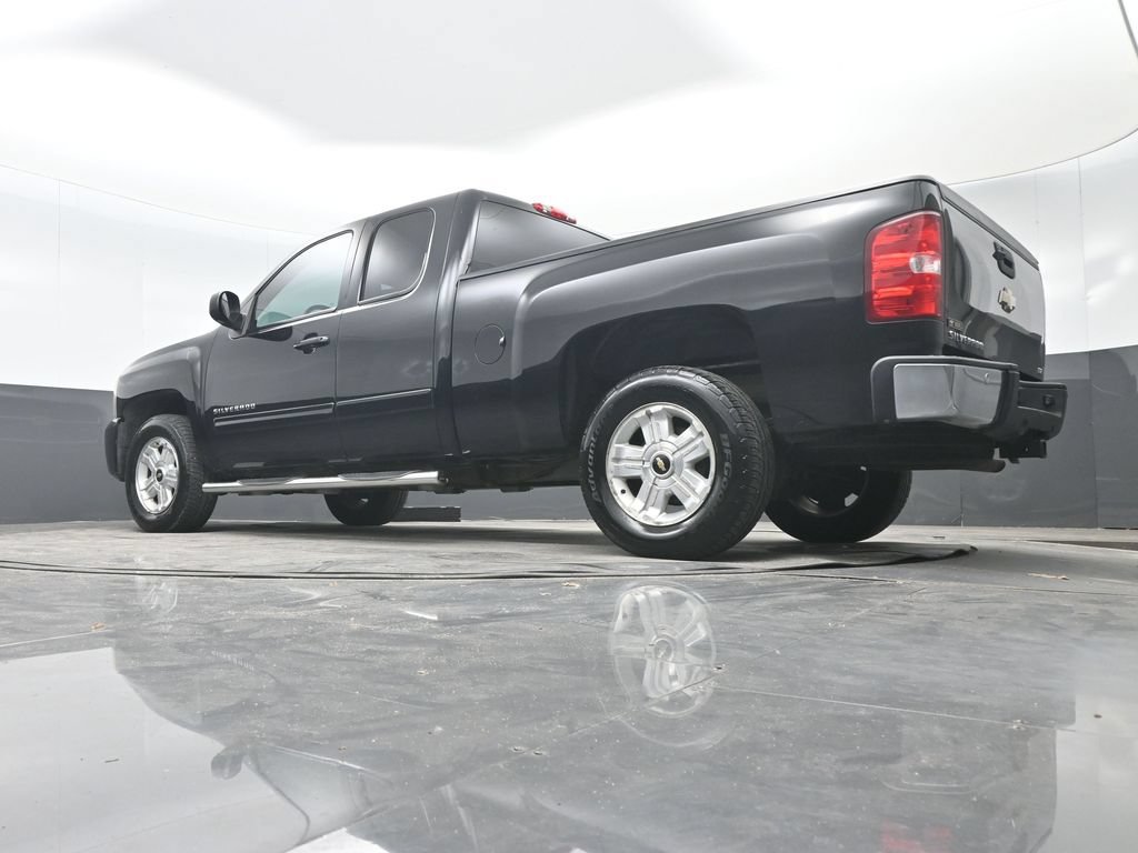 Used 2013 Chevrolet Silverado 1500 LTZ w/ LTZ Plus Package RWD image 28