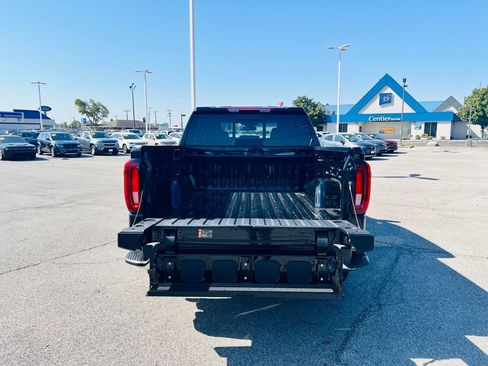 New 2026 GMC Sierra 1500 SLT w/ SLT Premium Package image 28