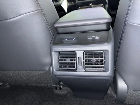 New 2026 Subaru Solterra image 21