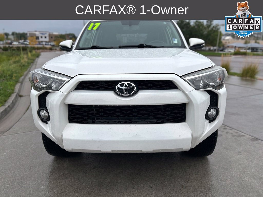 Used 2017 Toyota 4Runner SR5 Premium AWD/4WD image 2