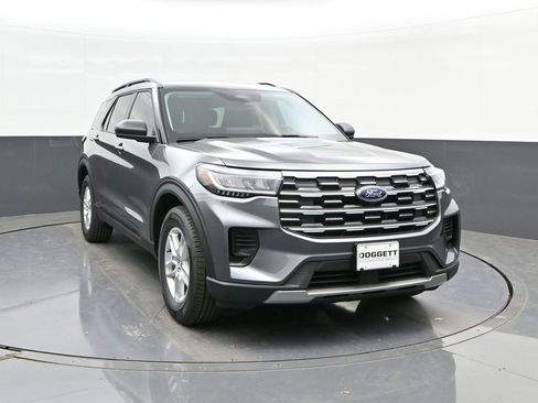 New 2026 Ford Explorer Active image 22