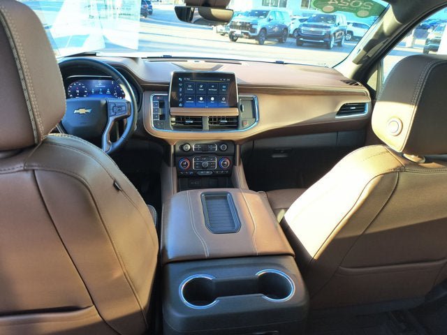 Used 2024 Chevrolet Suburban High Country AWD/4WD image 19