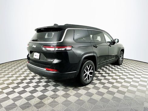 Certified 2024 Jeep Grand Cherokee L Limited w/ Luxury Tech Group II image 12