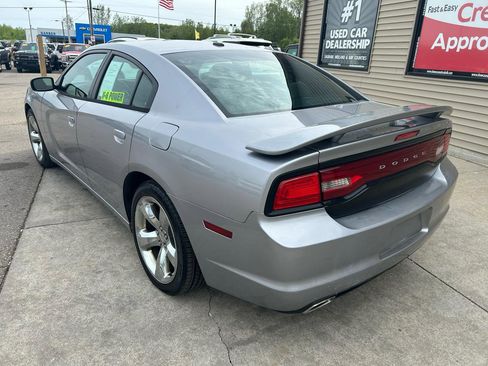 Used 2013 Dodge Charger SXT Plus RWD image 7