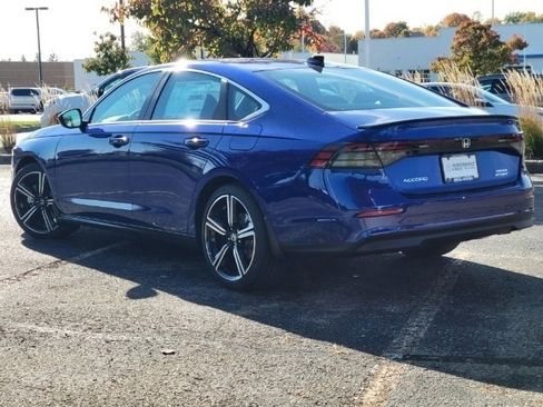 Used 2024 Honda Accord Sport image 28