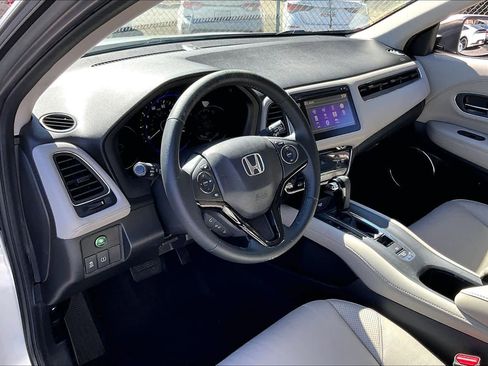 Used 2016 Honda HR-V EX-L image 18