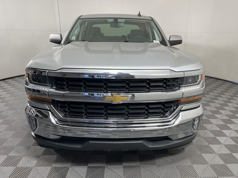 Used 2018 Chevrolet Silverado 1500 LT w/ All Star Edition image 19