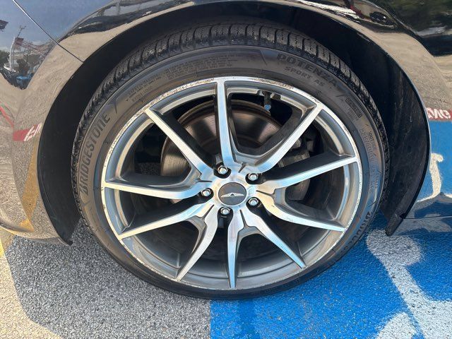 Used 2023 Genesis G70 2.0T RWD image 8