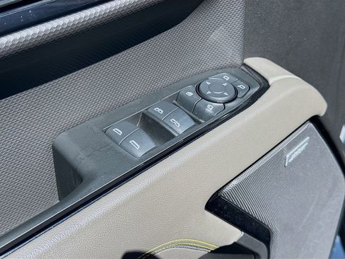 Used 2024 Chevrolet Silverado 1500 ZR2 w/ Technology Package AWD/4WD image 14