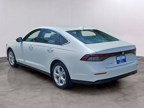 Certified 2023 Honda Accord LX image 6