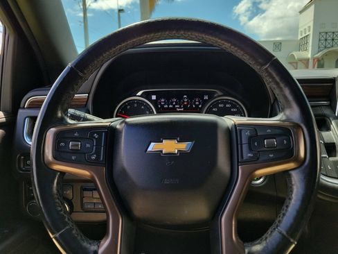 Used 2021 Chevrolet Suburban High Country w/ Premium Package AWD/4WD image 25