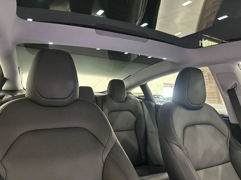 Used 2026 Tesla Model 3 RWD image 18