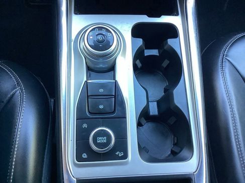Used 2021 Ford Explorer XLT w/ Equipment Group 202A image 62