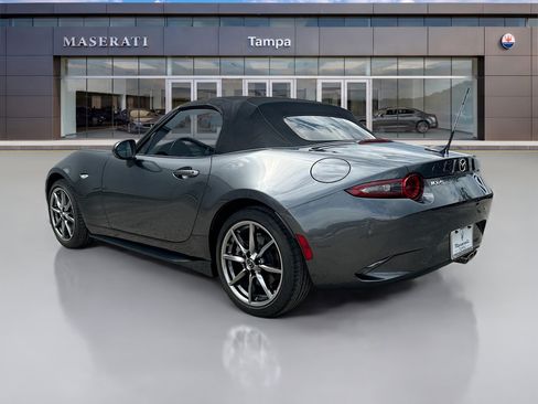Used 2022 MAZDA MX-5 Miata Grand Touring w/ Weather Package RWD image 5