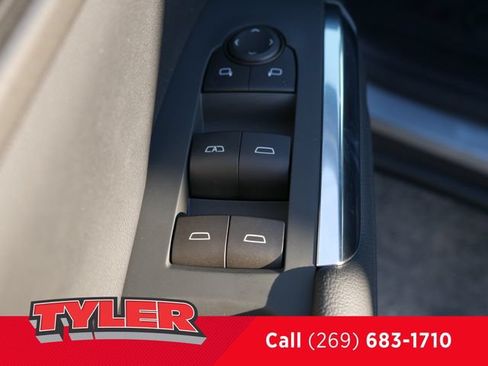 New 2026 Chevrolet Traverse LT w/ Midnight/Sport Edition AWD/4WD image 21