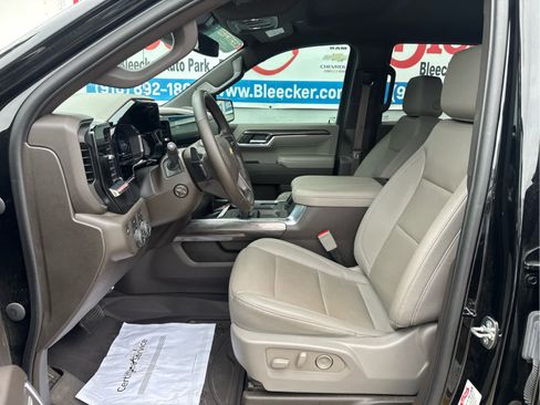 Certified 2023 Chevrolet Silverado 1500 LTZ AWD/4WD image 23