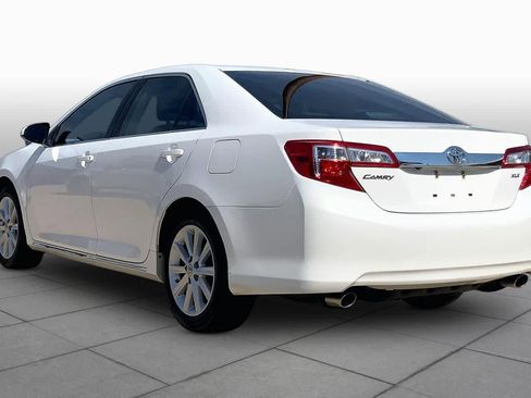 Used 2014 Toyota Camry XLE FWD image 12