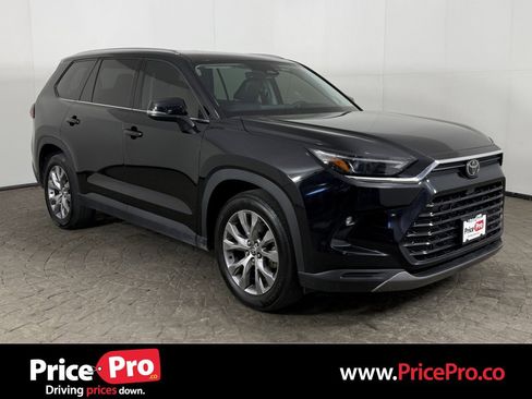 Used 2024 Toyota Grand Highlander AWD image 1