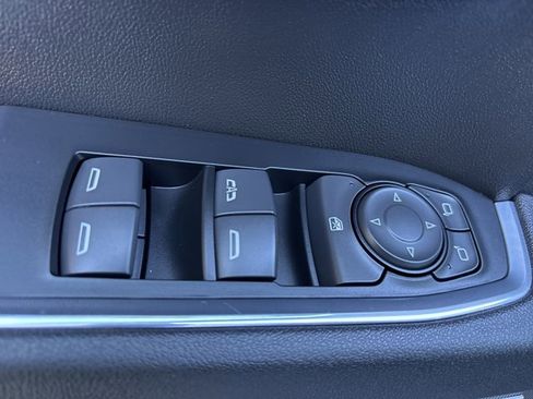 Used 2025 GMC Sierra 1500 Elevation w/ Elevation Premium Package image 22