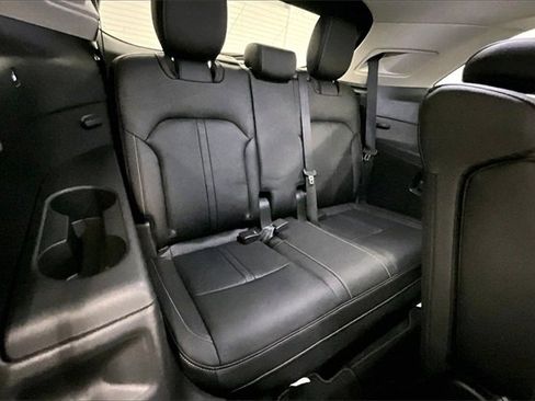 Used 2025 MAZDA CX-90 3.3 Turbo w/ Preferred Package image 28