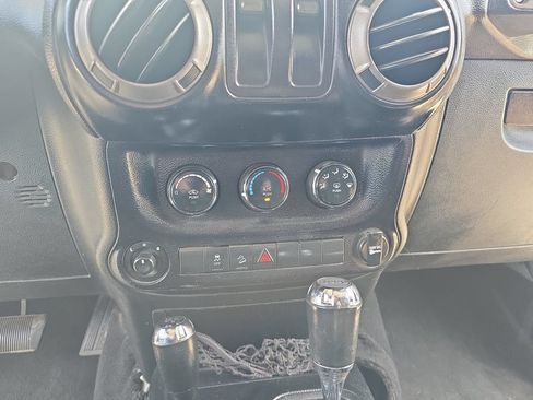 Used 2014 Jeep Wrangler Sport AWD/4WD image 24