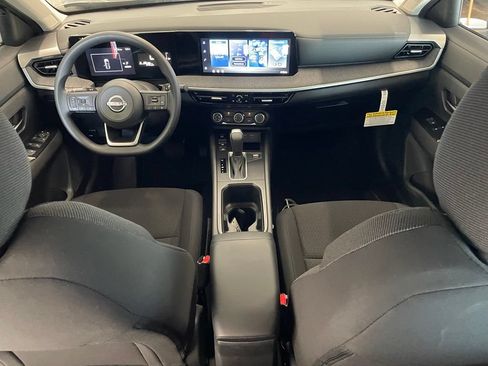 Used 2026 Nissan Kicks S FWD image 11