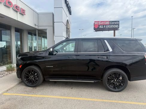 Used 2024 Chevrolet Tahoe Premier AWD/4WD image 6
