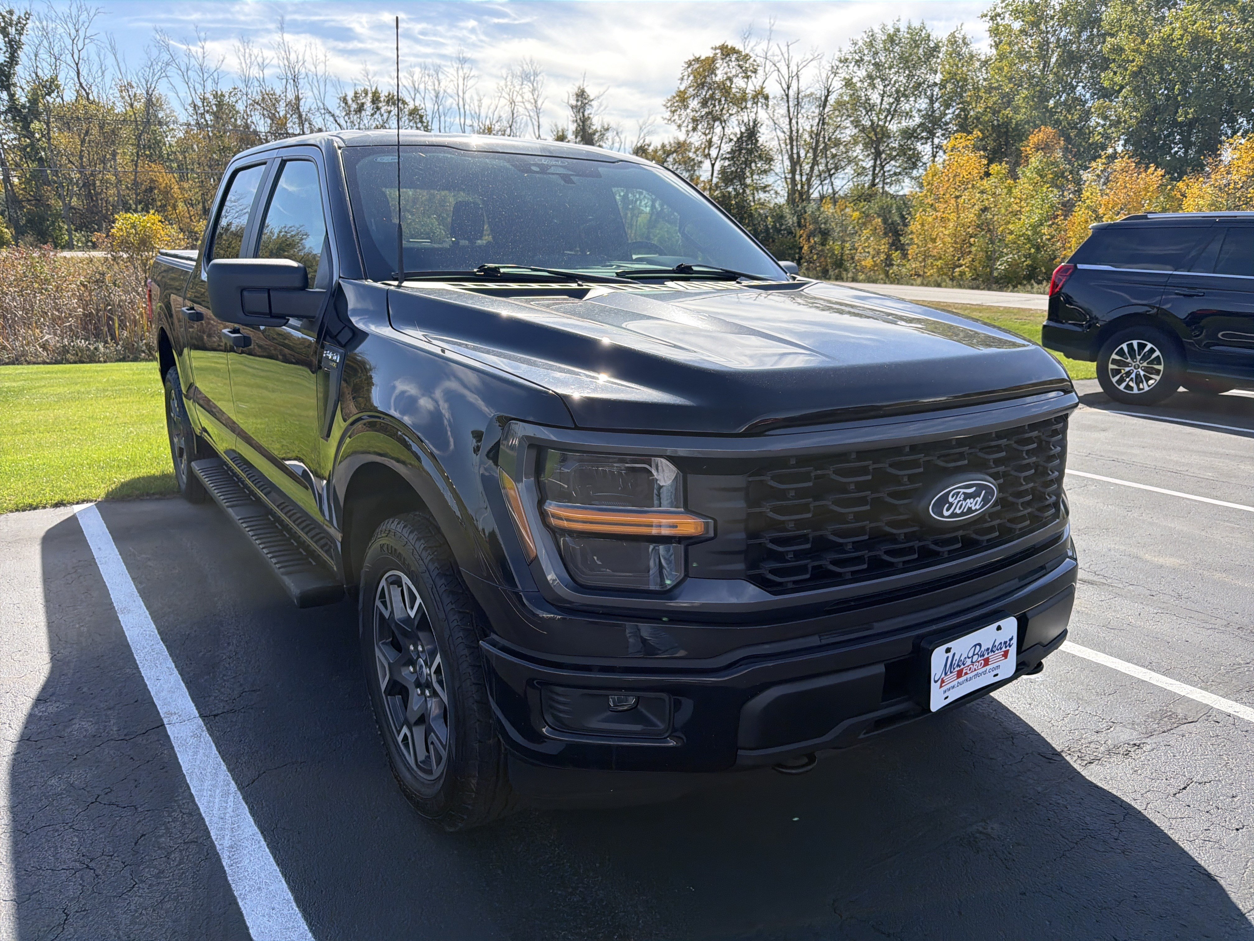 Used 2024 Ford F150 STX AWD/4WD image 4
