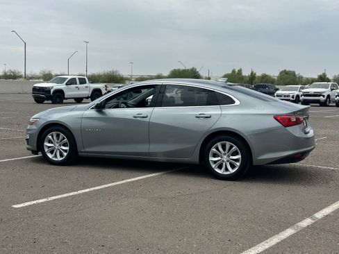 Certified 2024 Chevrolet Malibu LT FWD image 3