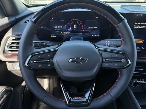 New 2026 Chevrolet Traverse RS image 13