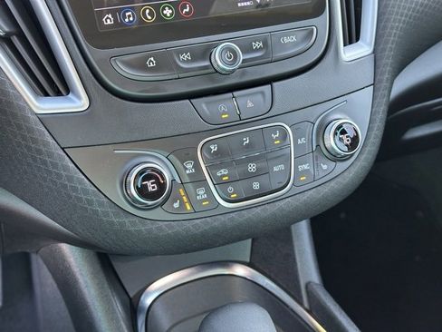 Certified 2024 Chevrolet Malibu LT image 11