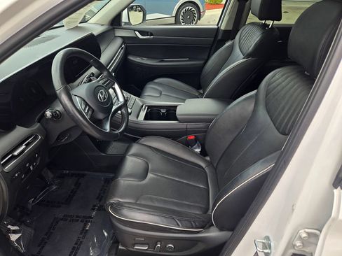 Used 2024 Hyundai Palisade Limited AWD/4WD image 35