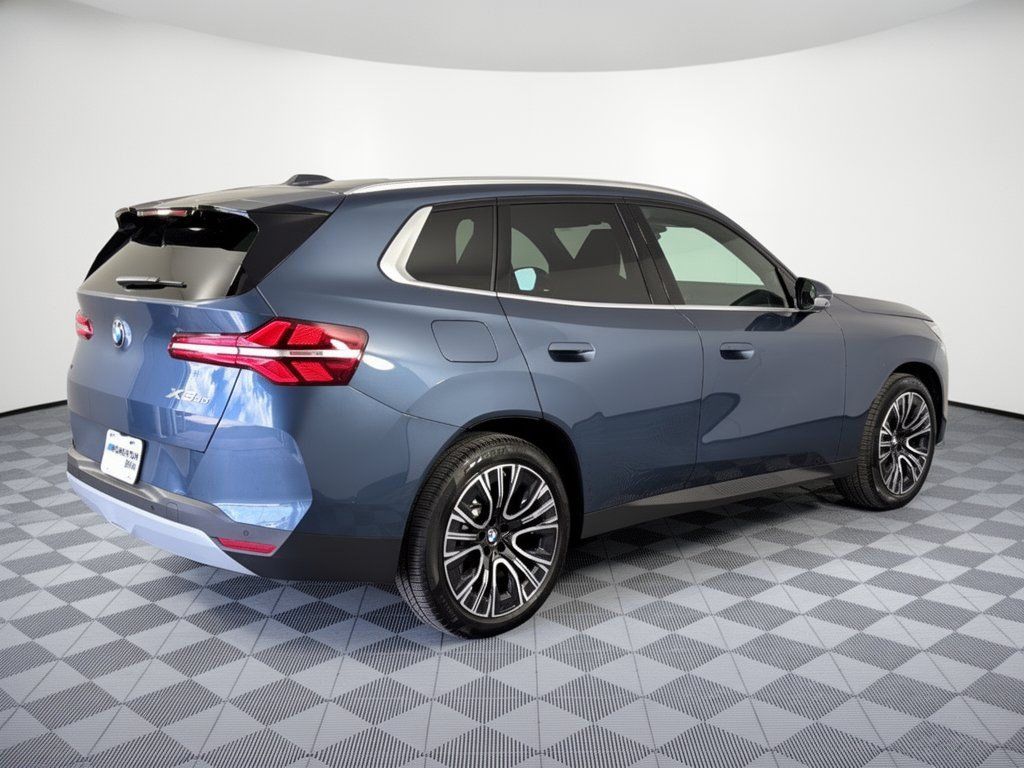 Used 2026 BMW X3 xDrive30i w/ Premium Package AWD/4WD image 9