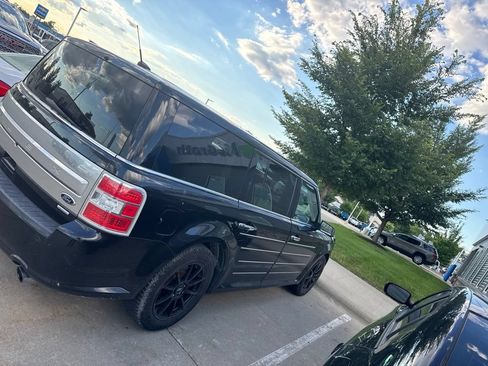 Used 2014 Ford Flex Limited w/ Equipment Group 303A AWD/4WD image 5