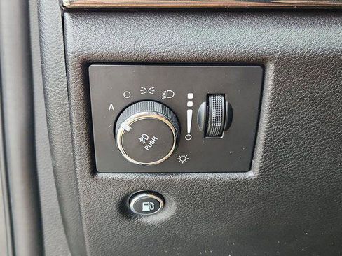 Certified 2021 Jeep Grand Cherokee Limited X AWD/4WD image 28